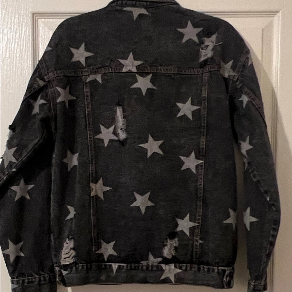 Star-Patterned Black Jean Jacket - image 5